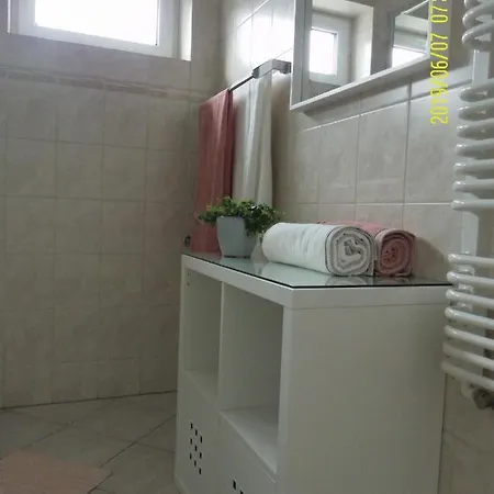 Premium 200m. Do Plazy Apartment